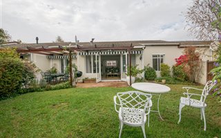3 Bedroom House in Constantia