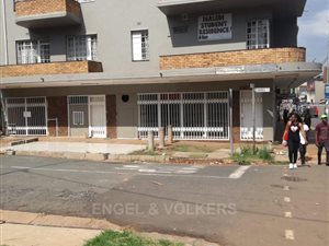 34 Bed House in Doornfontein