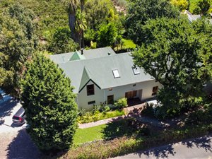 2.2 ha Farm in Wellington Central
