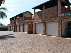 3 Bed Apartment in Moregloed