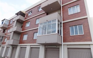 3 Bedroom Flat in Saiccor