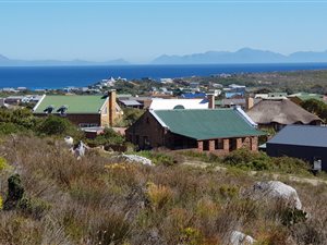 1650 m² Land available in Pringle Bay