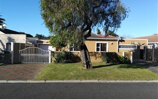 4 Bedroom House in Plumstead