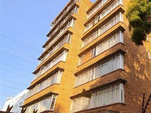 2 Bed Apartment in Sunnyside