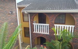 4 Bedroom Duplex in Newlands West