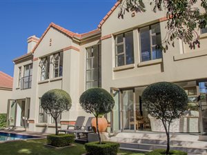 4 Bed House in Summerset