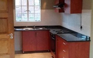 2 Bedroom Simplex in Lincoln Meade