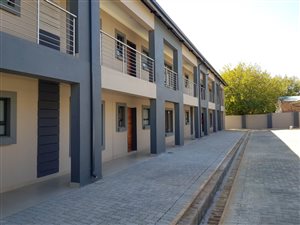 2 Bed Apartment in Erasmus