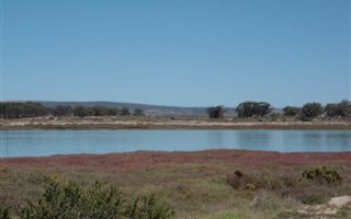 653 m² Land available in Port Owen