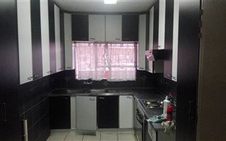 3 Bedroom Flat in Sunninghill