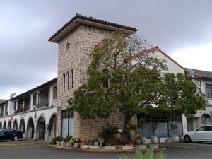 2231 m² Retail Space in Gillitts