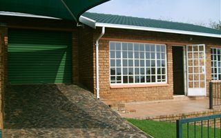 2 Bedroom Townhouse in Rangeview