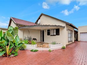3 Bed House in Lenasia