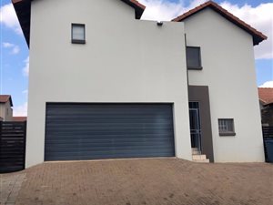 3 Bed House in Olympus AH