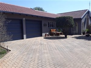 3 Bed House in La Hoff