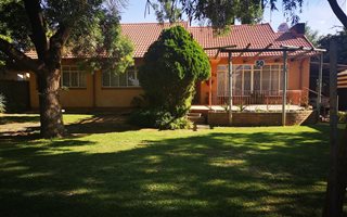 4 Bedroom House in Virginia Central