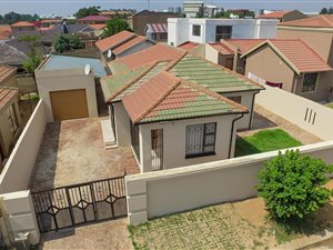 3 Bedroom House in Ormonde