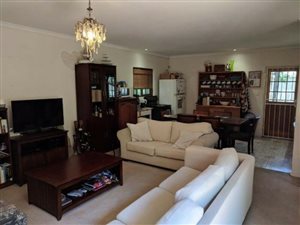 1 Bedroom Garden Cottage in Craighall Park