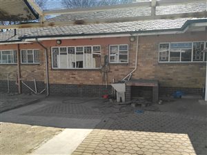 2 Bed Garden Cottage in Homelake