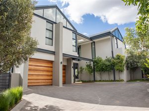 4 Bed House in Waterfall Country Estate