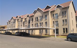 2 Bedroom Apartment in Kosmosdal
