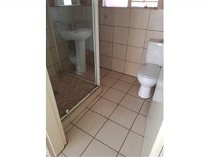 2 Bed Flat in Edenglen
