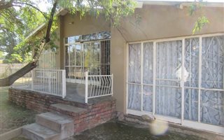 4 Bedroom House in Modimolle