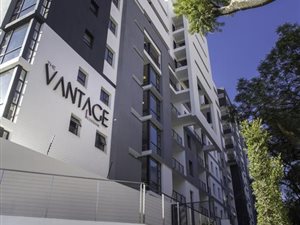 2 Bed Apartment in Rosebank