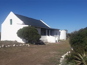 15 ha Farm in Stilbaai