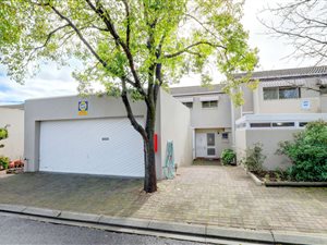 4 Bed House in Stellenberg