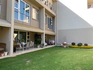 2 Bed Apartment in Bryanston