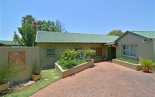 4 Bedroom House in Randpark Ridge