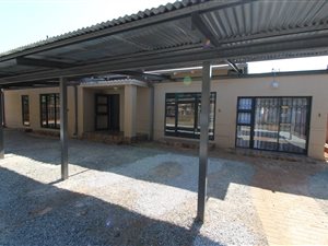 9 Bed House in Die Bult
