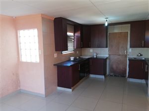 3 Bed House in Lenasia South