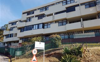 2 Bedroom Apartment in Paradise Valley