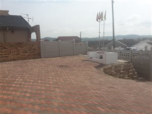 3 Bed House in Woodview