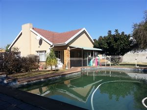 3 Bed House in Edendale