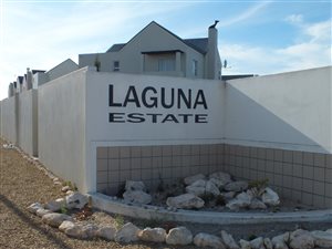 3 Bed Duplex in Laguna Sands