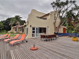 4 Bed House in Zinkwazi Beach