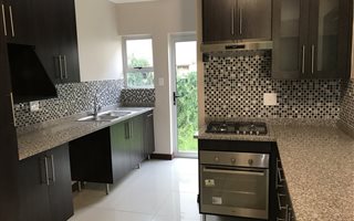 3 Bedroom Townhouse in Muckleneuk