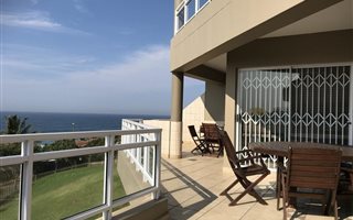 3 Bedroom Apartment in Shakas Rock