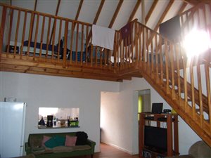 2 Bed Duplex in Lyttelton Manor