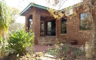 3 Bedroom House in Kranspoort
