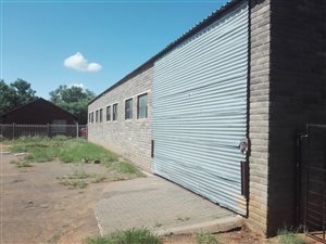 600 m² Commercial space in Waterbron