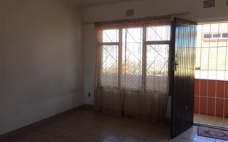 2 Bedroom Apartment in Willows