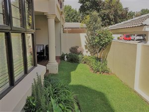 2 Bed Apartment in Bryanston