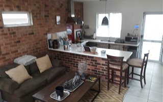 2 Bedroom Apartment in Greenside East