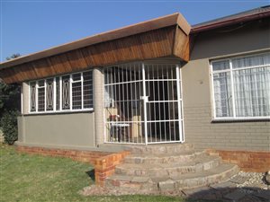4 Bed House in Paul Krugers Resort