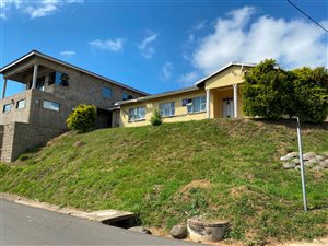 3 Bed House in Lovu