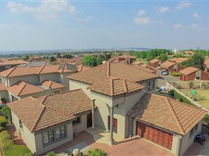 5 Bed Cluster in Sagewood